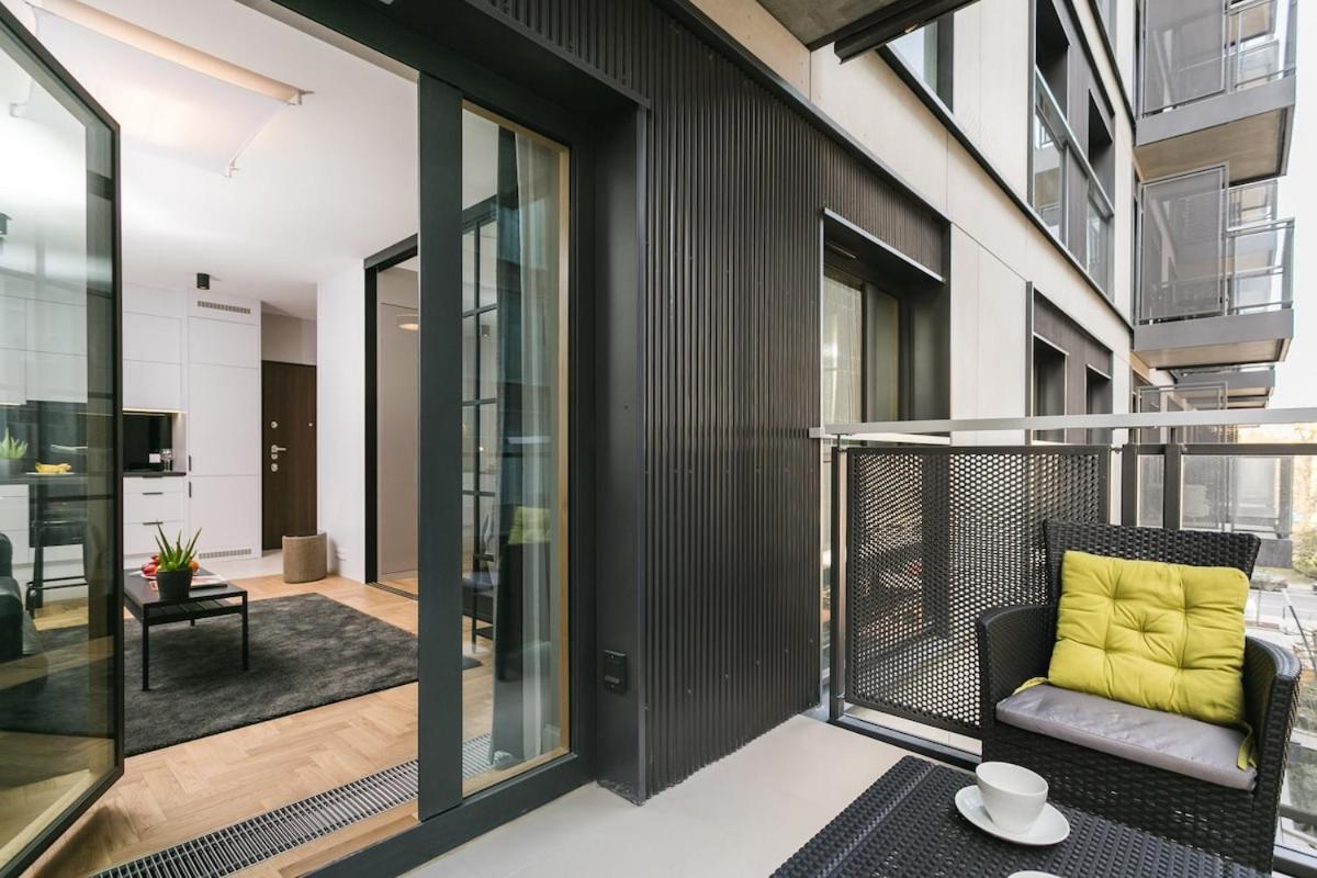 Butas Urban Chic - Mennica - One Bedroom -citycenter&140